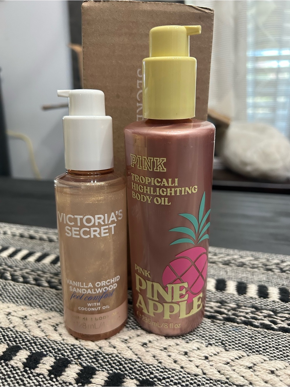 Victoria's Secret Tropical Highlighting Body Oil & shimmer oil bundle both New